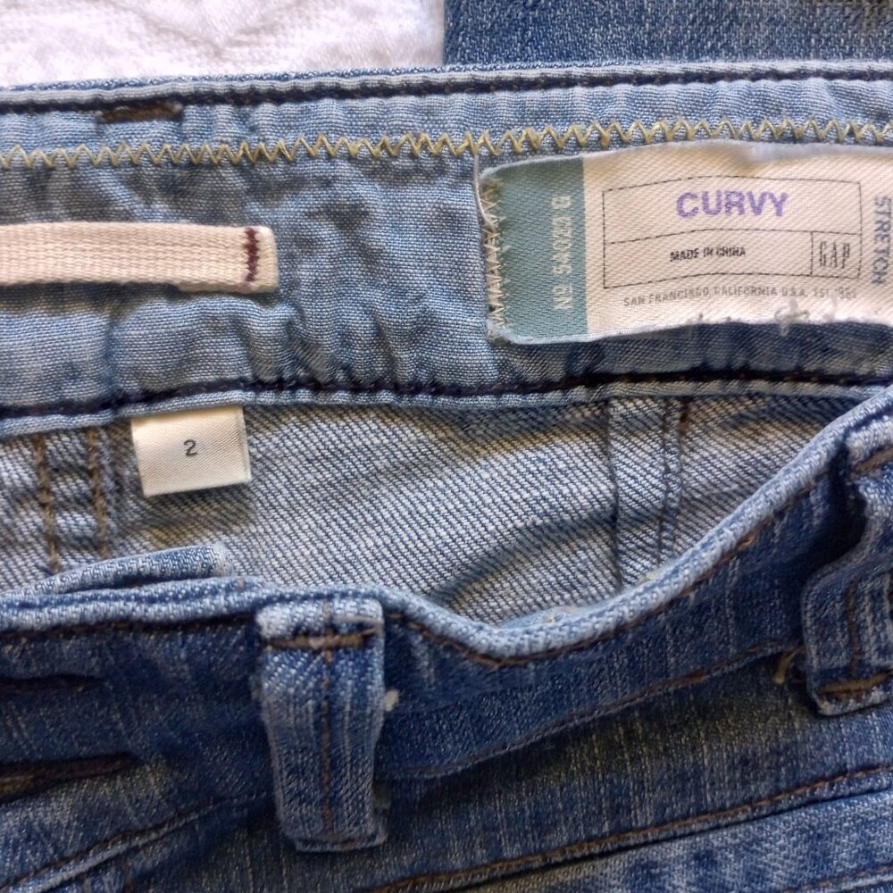 Gap Curvy Stretch Denim Jeans Women’s - Size 2 - Picture 2 of 7